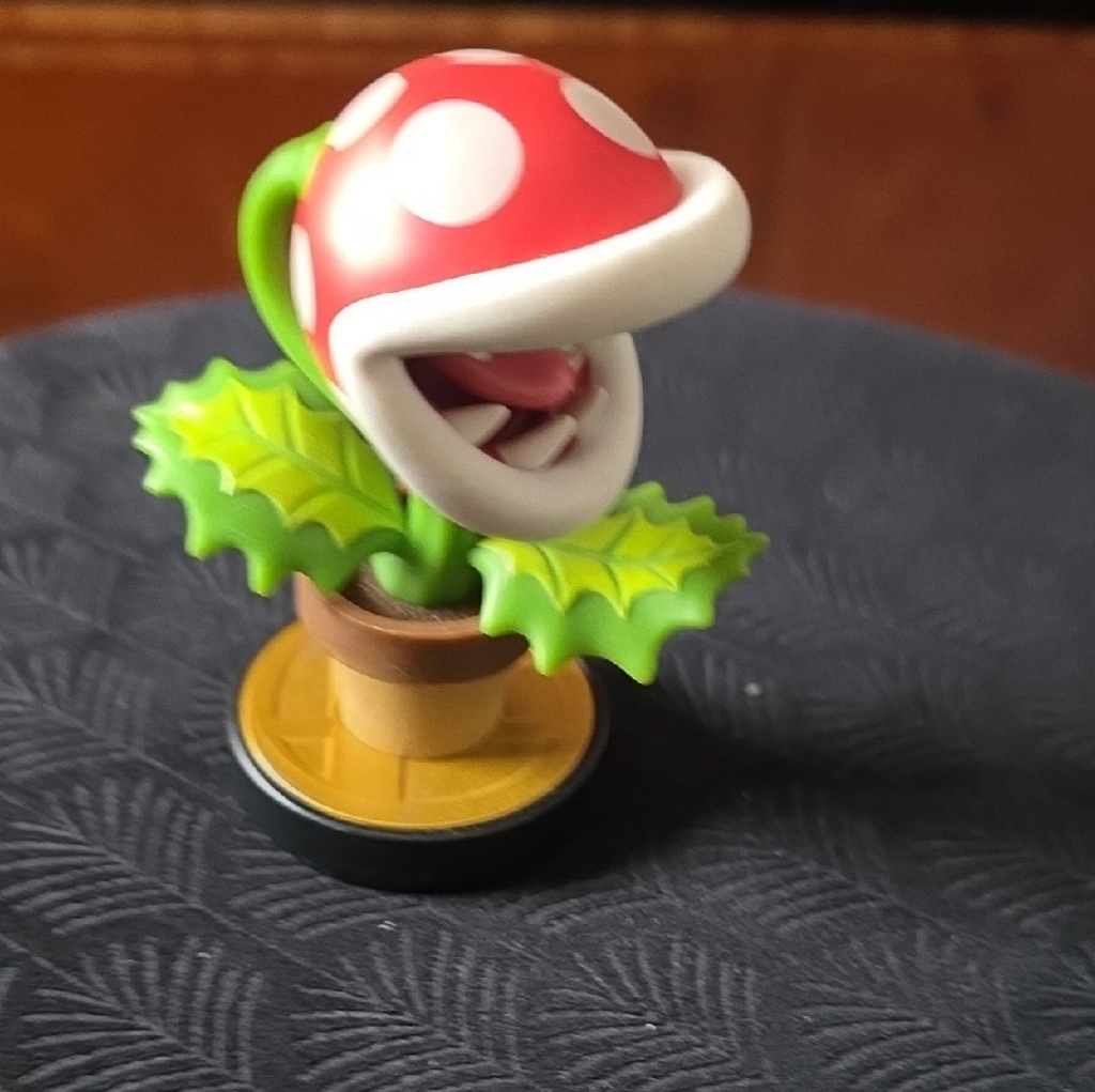 Nintendo Piranha Plant Amiibo Super Smash Bros Switch Wii U 3ds Oob